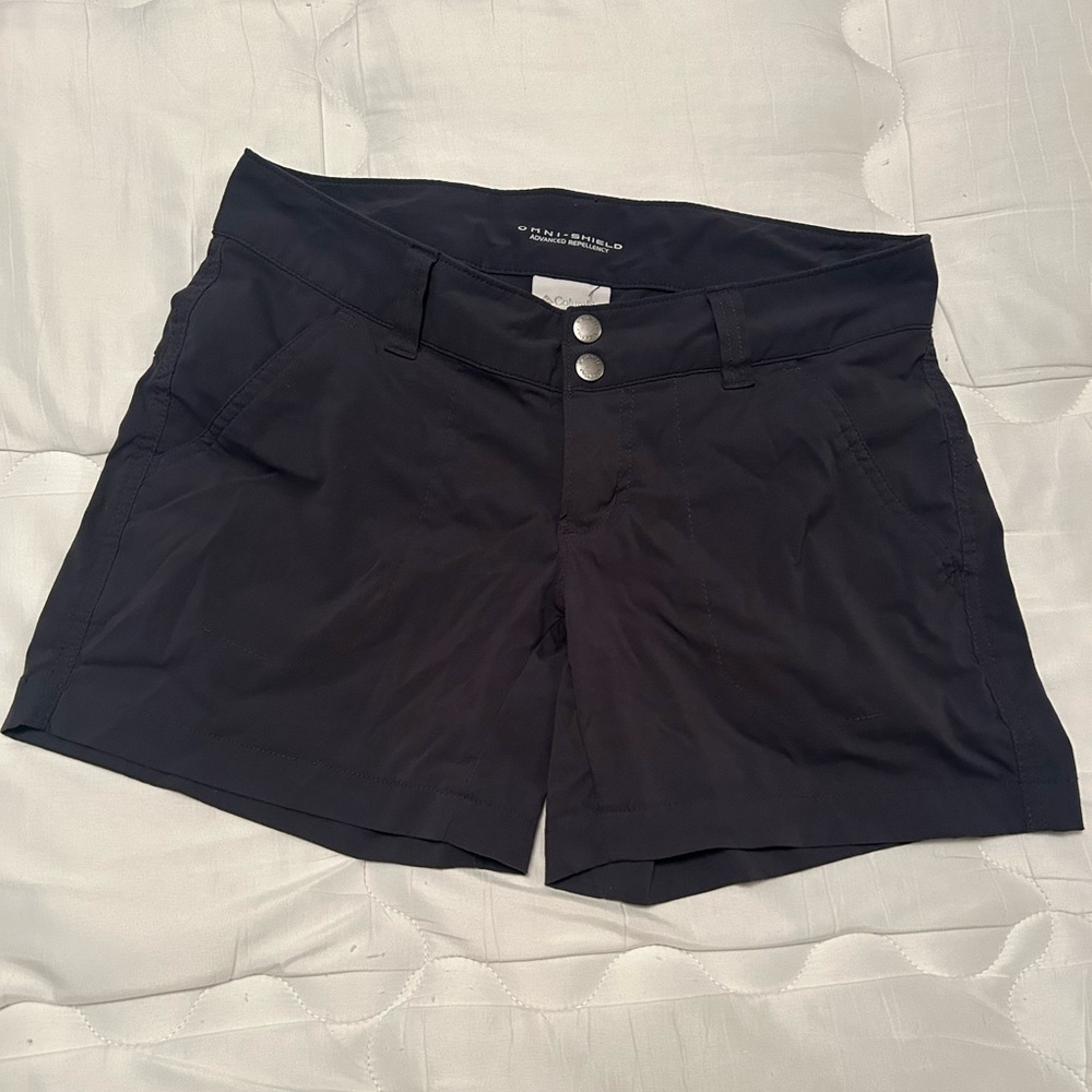 Columbia Women's Blue Shorts
